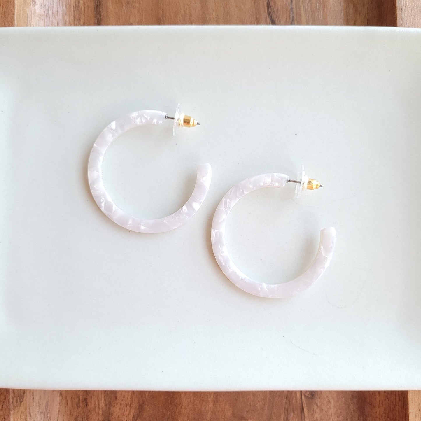 Camy Hoops • Pearl