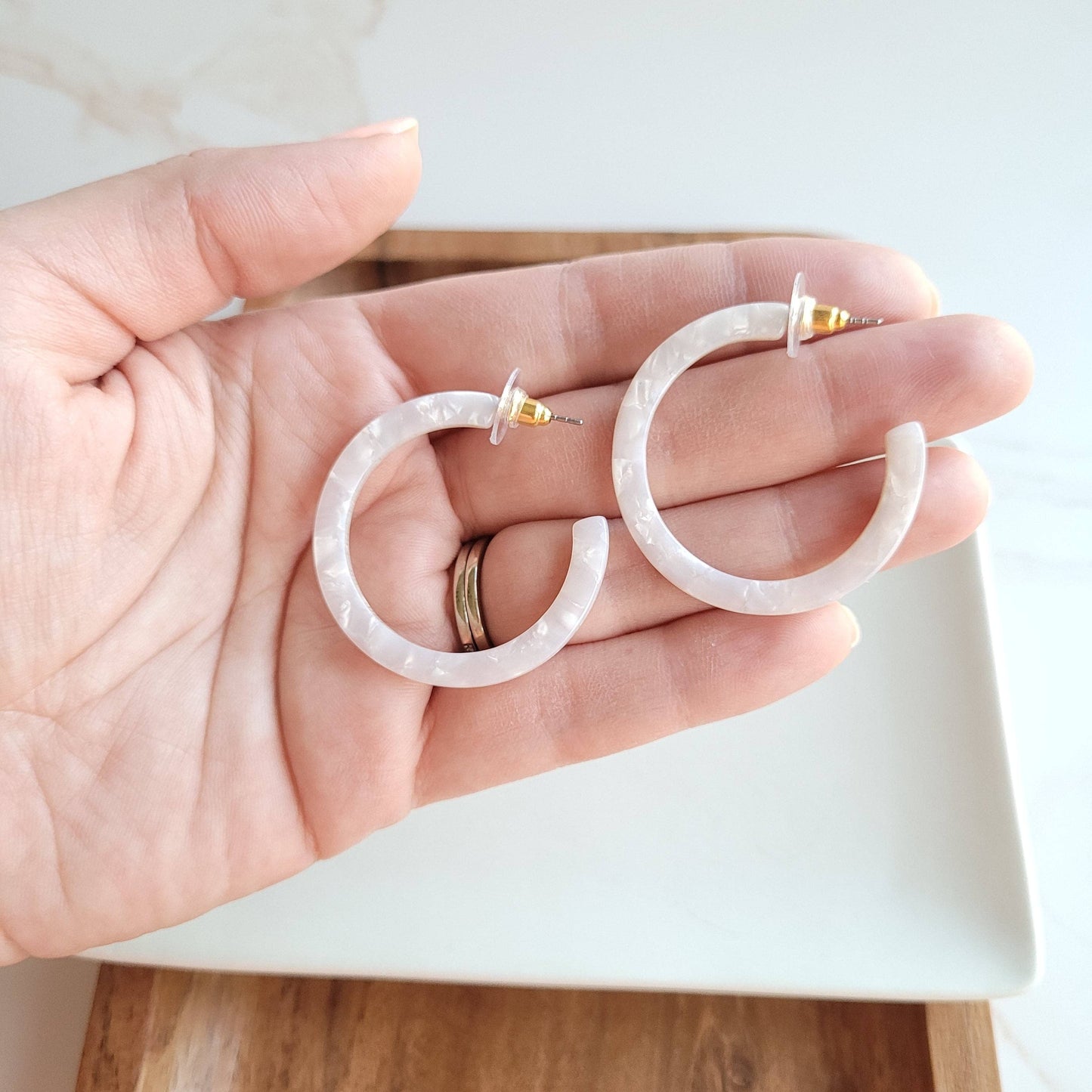 Camy Hoops • Pearl