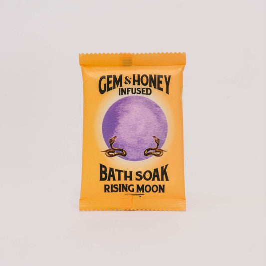 Wild Yonder Botanicals • Gem & Honey Infused Mineral Bath Soak • Rising Moon